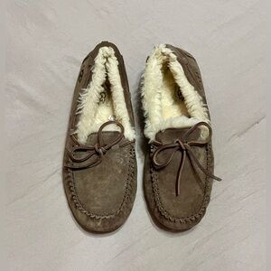 🟤UGG Dakota - Womens Espresso Driving Moccasins